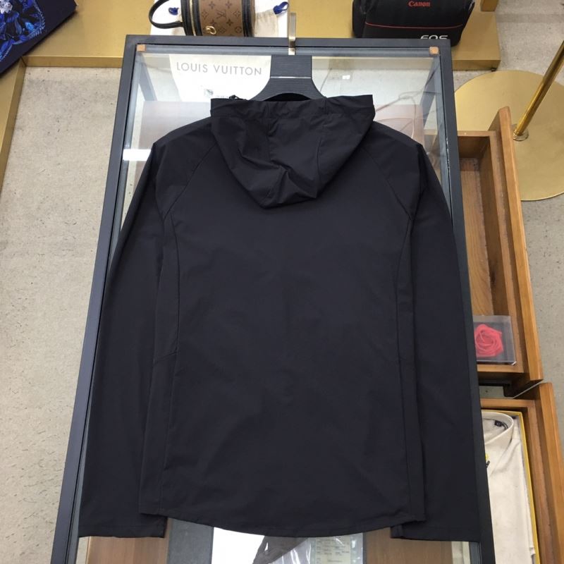 Descente Sunscreen Jacket